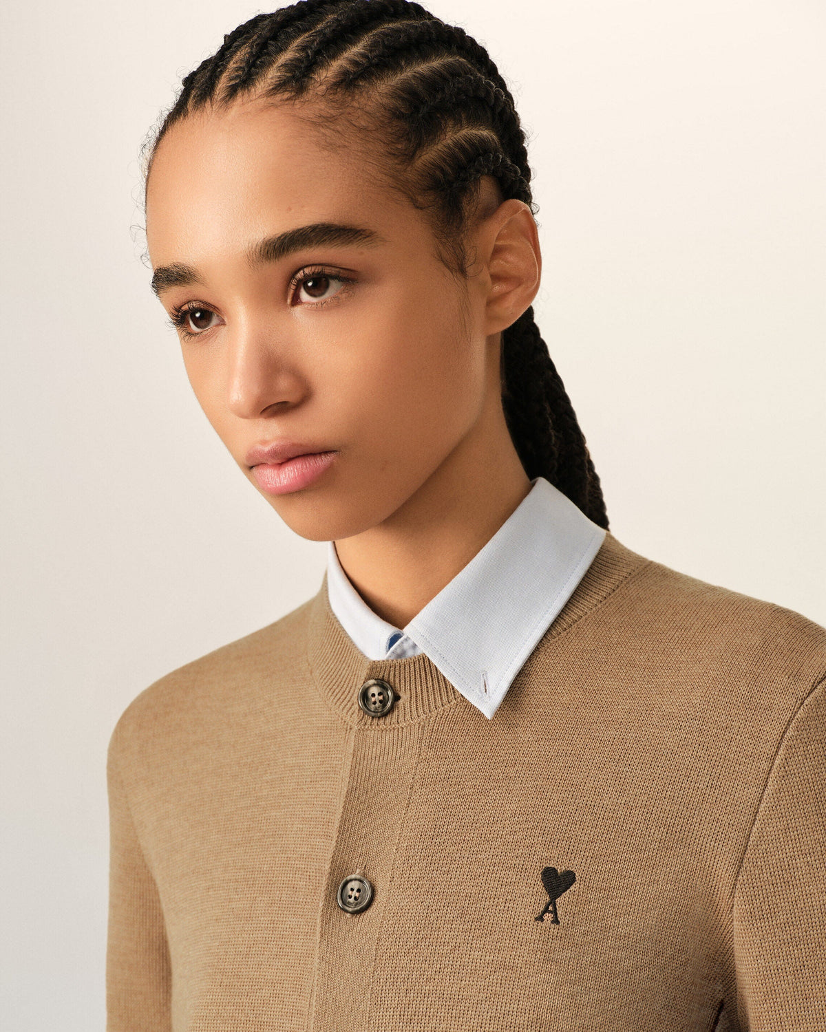 Cardigan in merino wool knit with embroidered ami de coeur-AMI-Verso
