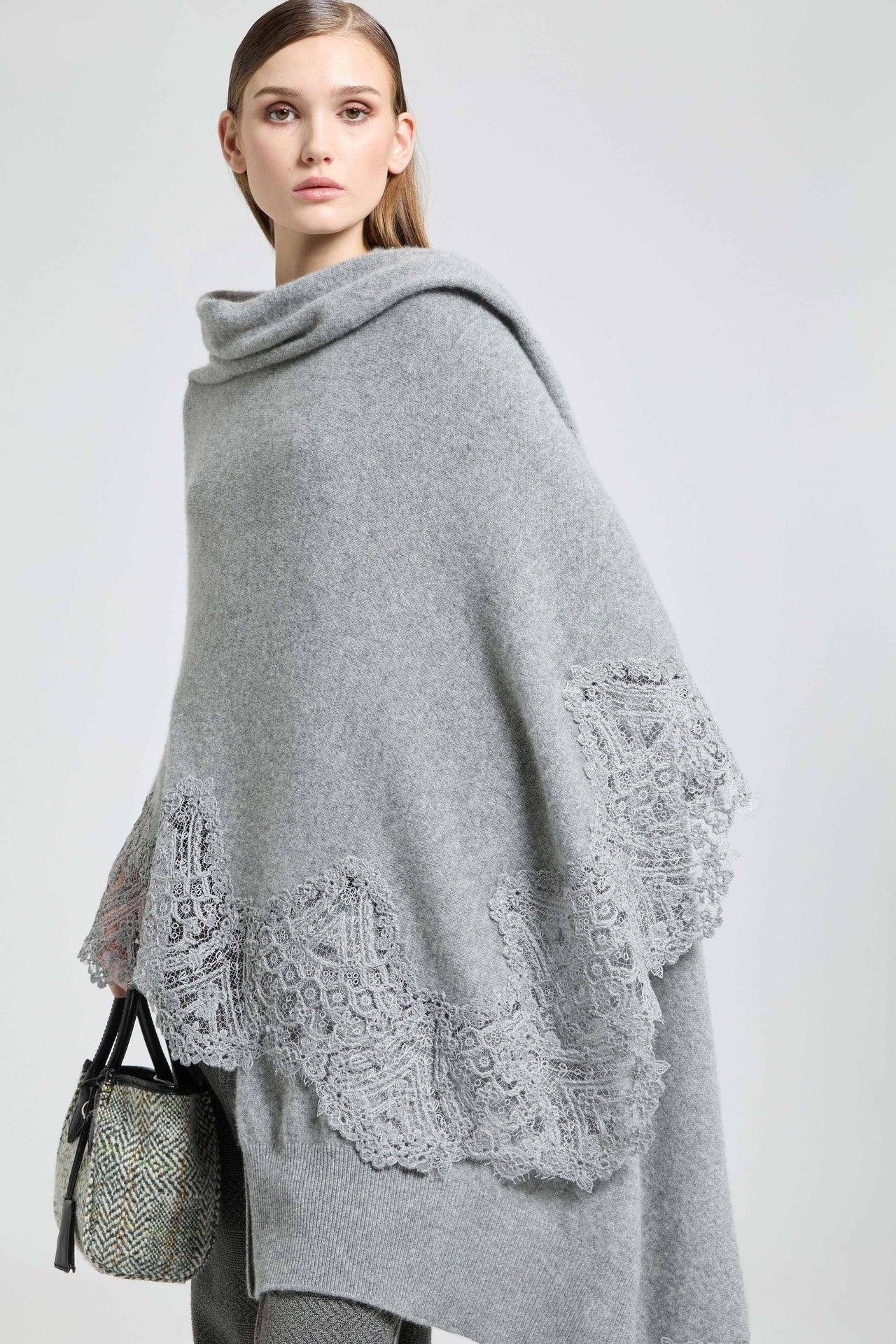 Cashmere Stole with Wool Lace Trim-ERMANNO SCERVINO-Verso