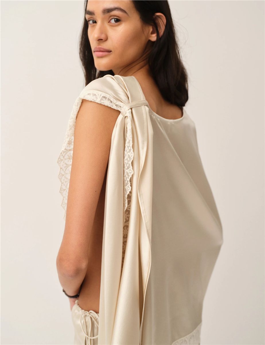 Cata cape-THE GARMENT-Verso