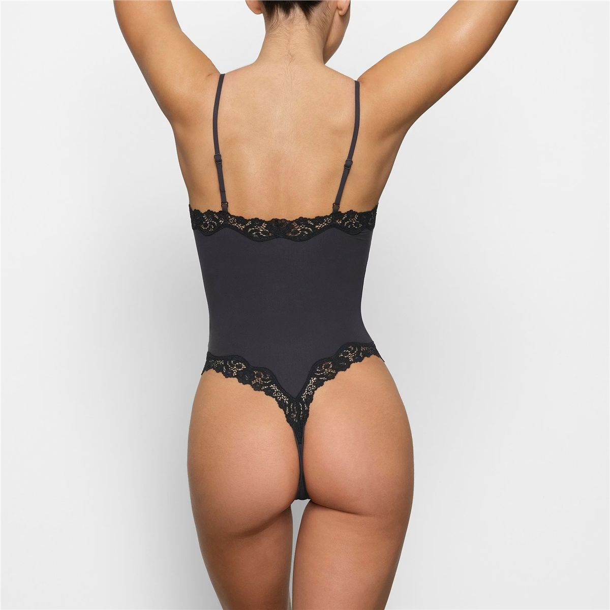 Fits everybody lace cami bodysuit-SKIMS-Verso