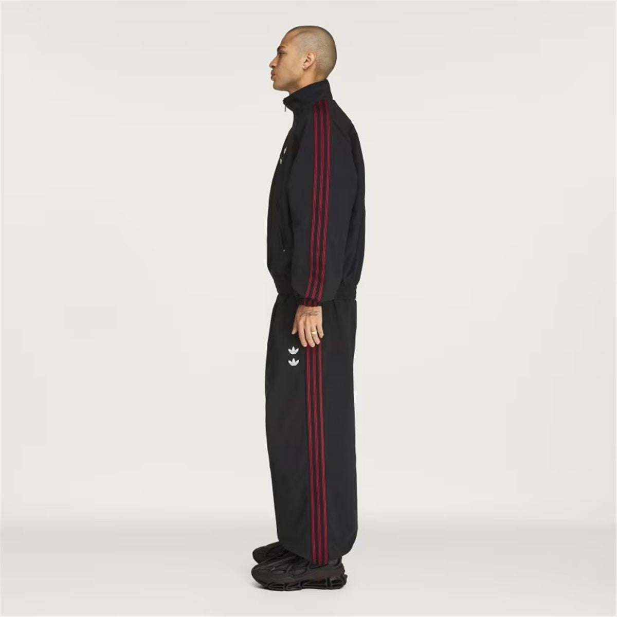 Chavarria woven track jacket-ADIDAS ORIGINALS-Verso