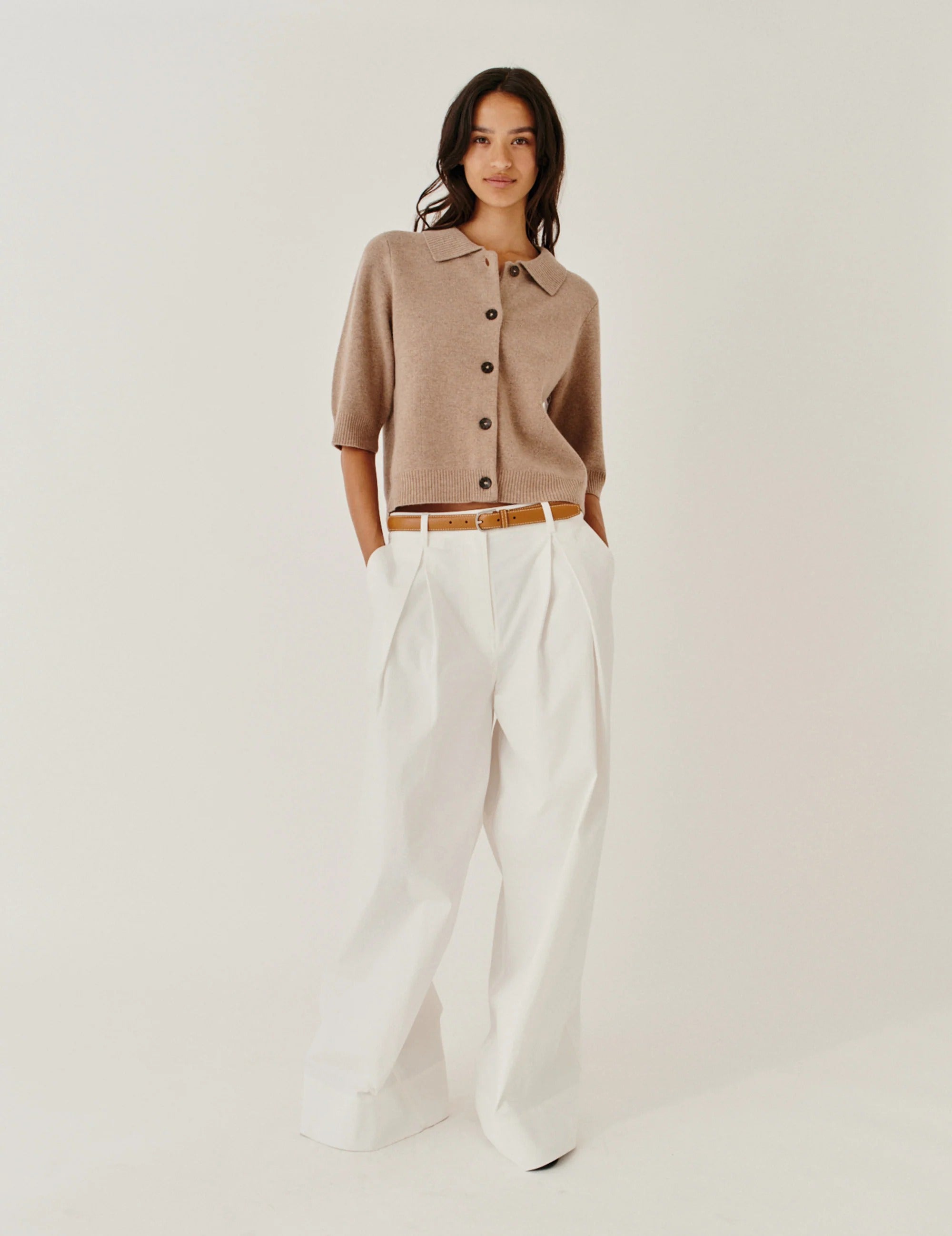 Como cropped cardigan truffle