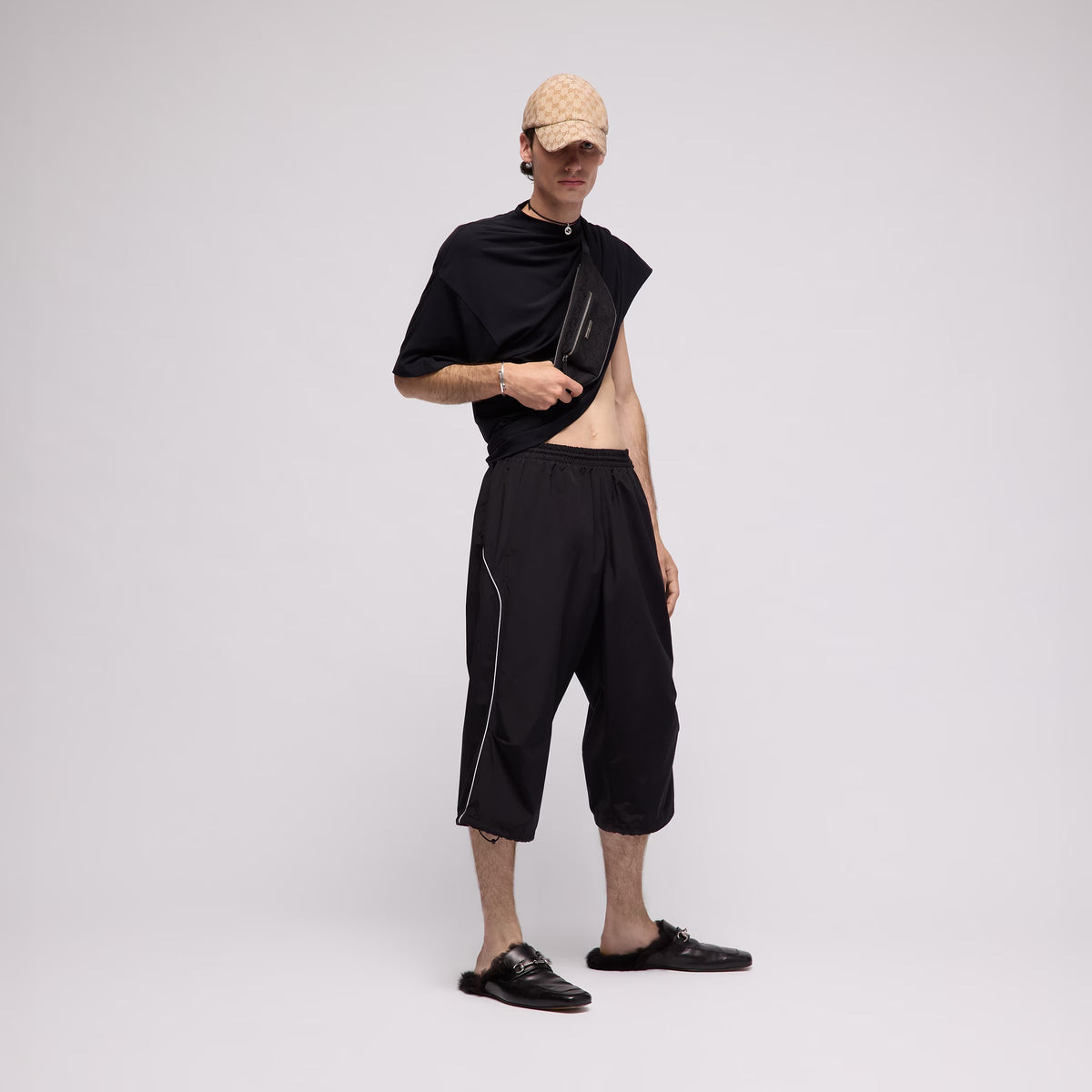Cotton nylon bermuda with embroidery-GUCCI-Verso