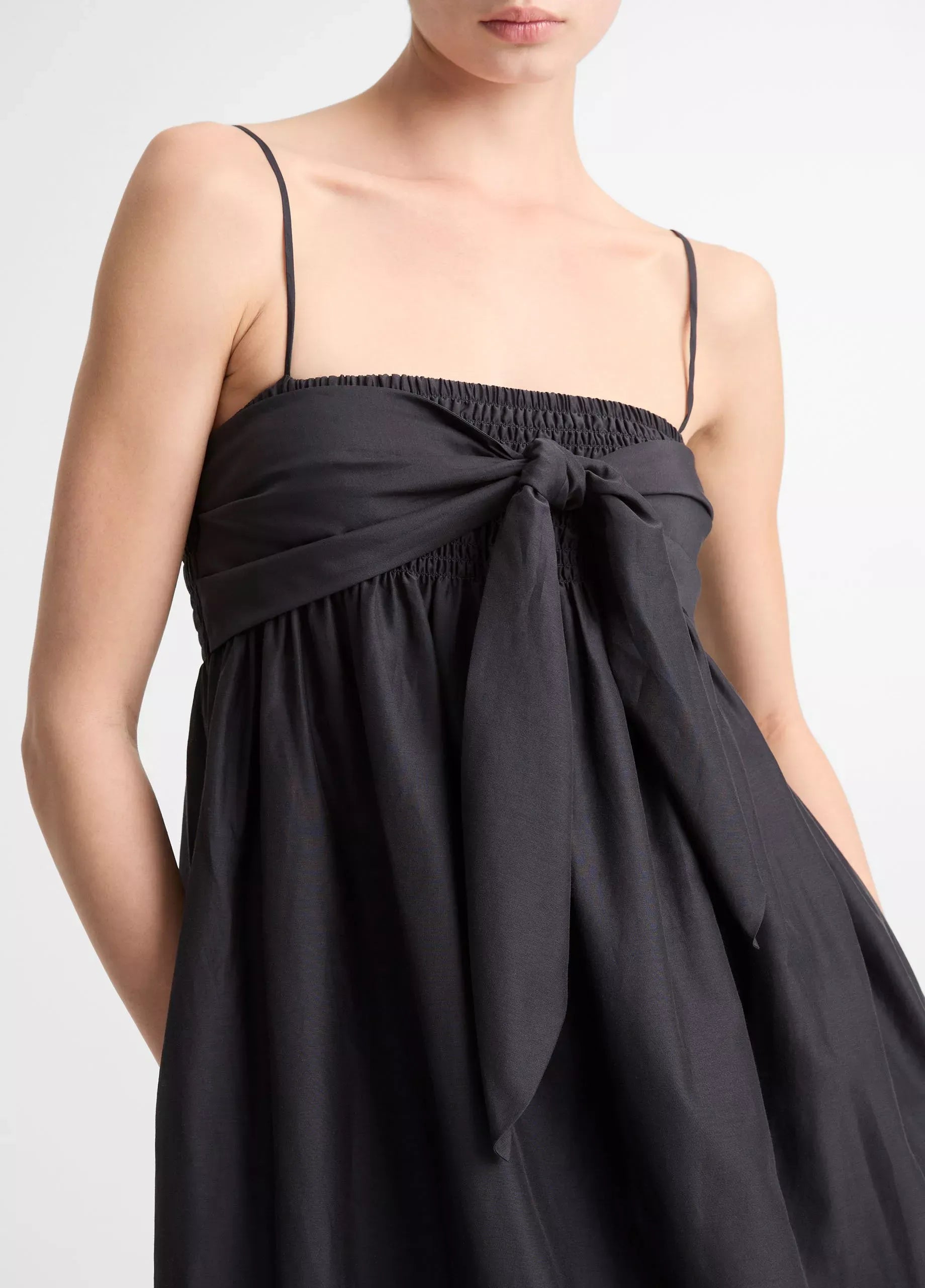Cotton-silk tie smocked dress-VINCE-Verso