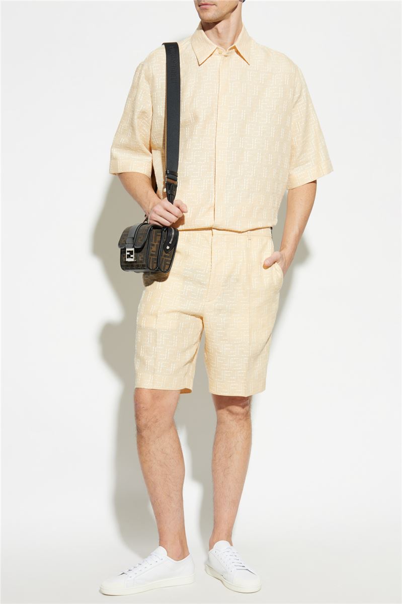 SHORT-SLEEVE SHIRT
