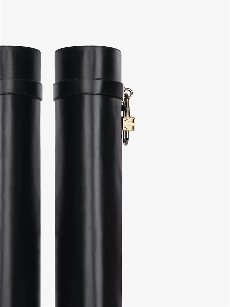 SHARK LOCK BOOTS IN LEATHER -  GIVENCHY -  Verso