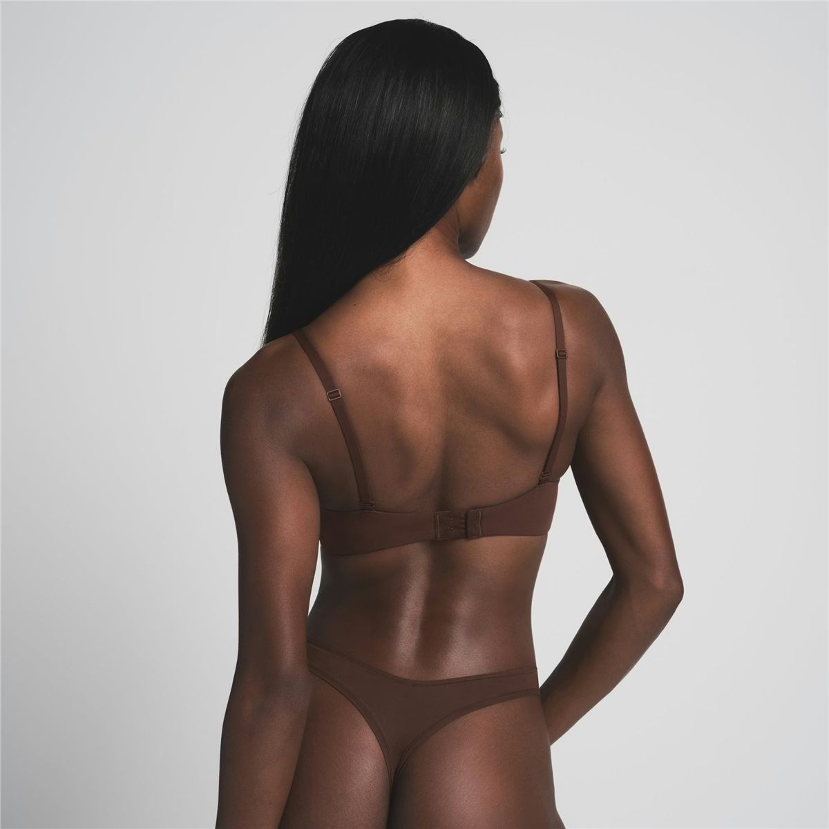 Fits Everybody Unlined Demi Bra-SKIMS-Verso