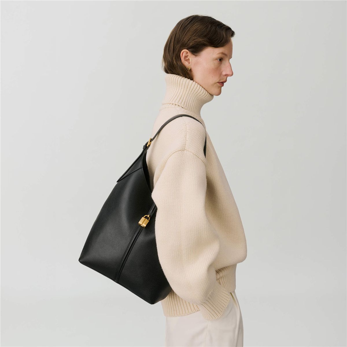 The large siena bucket-DEMELLIER LONDON-Verso
