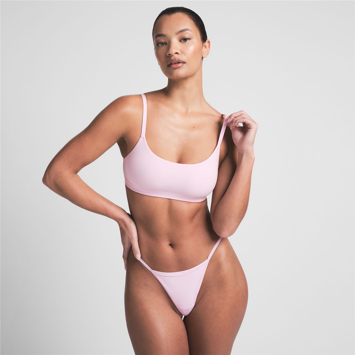 Fits Everybody Scoop Bralette-SKIMS-Verso