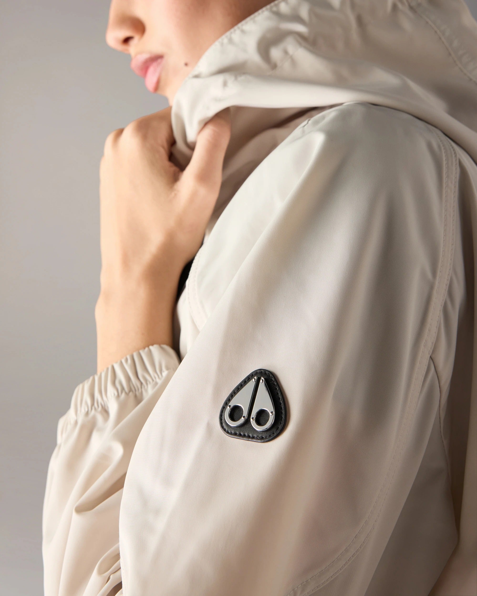 Elevate Hooded Jacket-MOOSE KNUCKLES-Verso