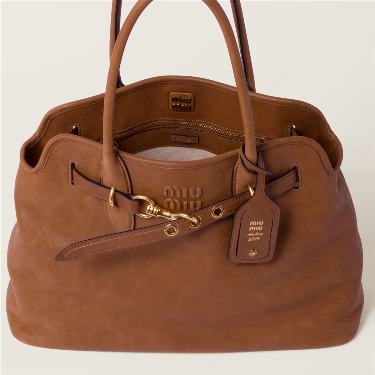 Aventure nappa leather bag-MIU MIU-Verso