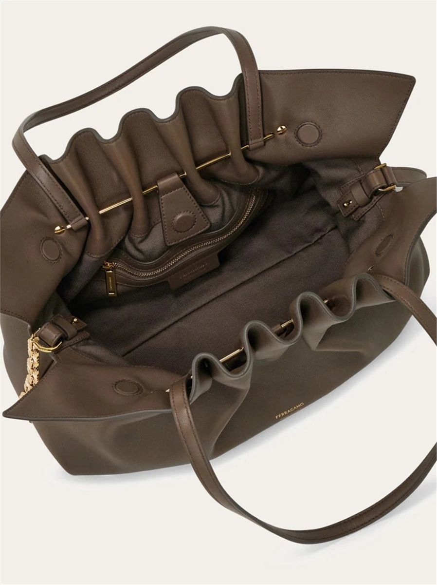 Ferragamo soft-bag-FERRAGAMO-Verso