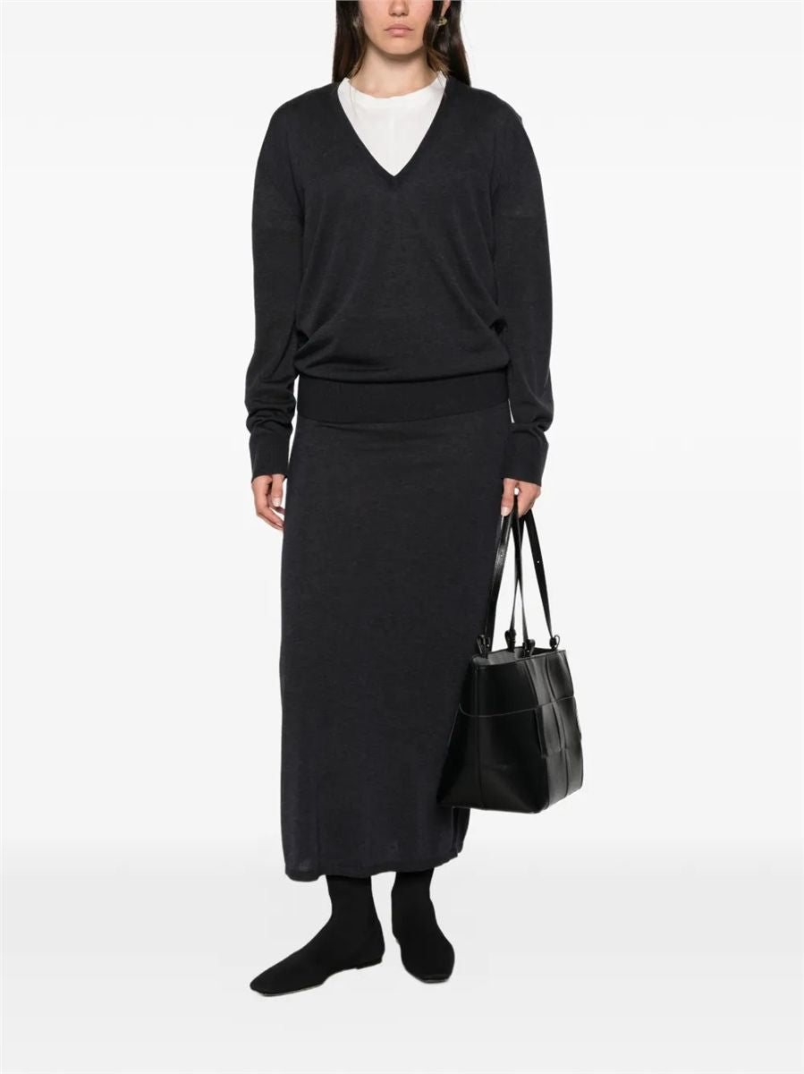 Fine v-neck knit-TOTEME-Verso