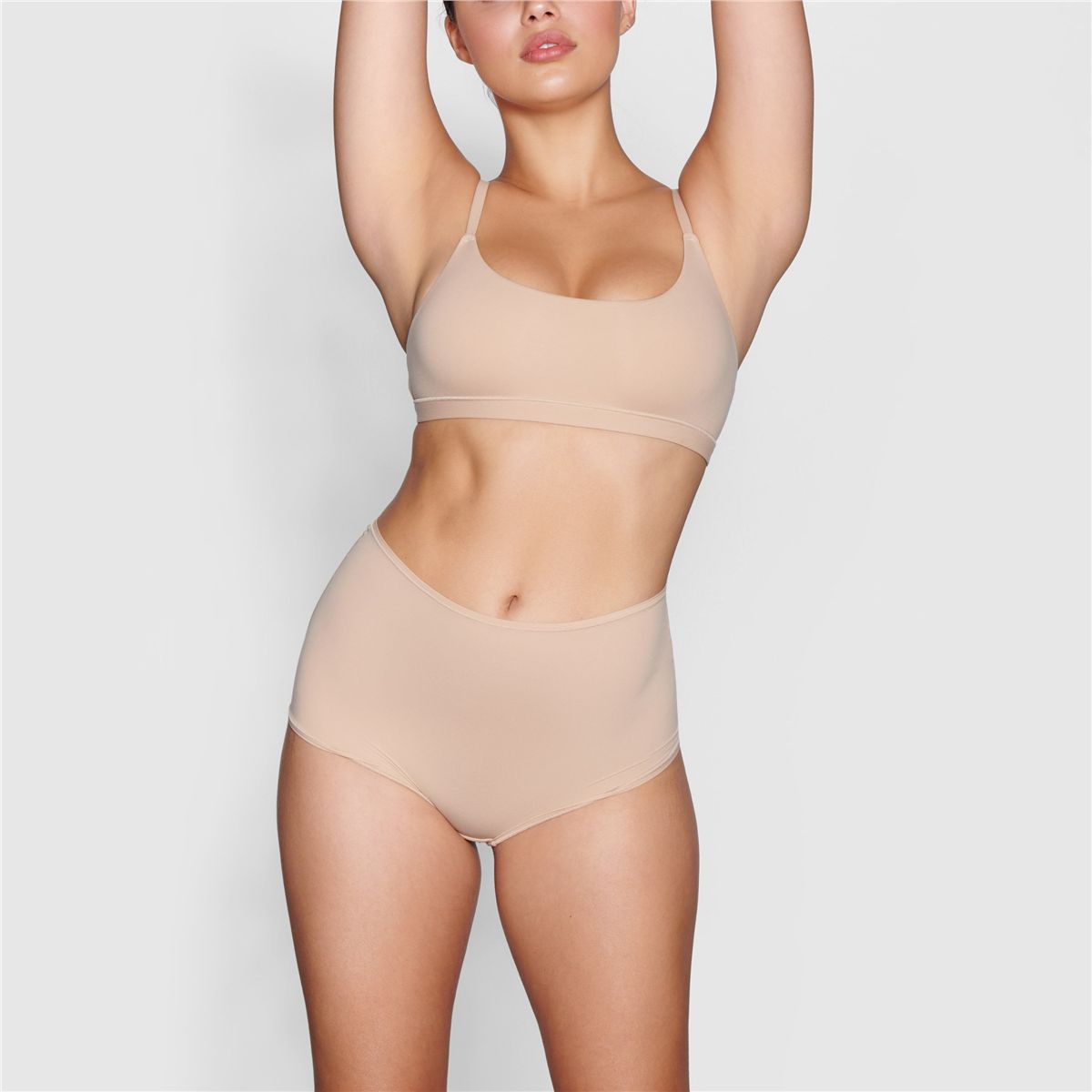 Fits Everybody Boyshort-SKIMS-Verso