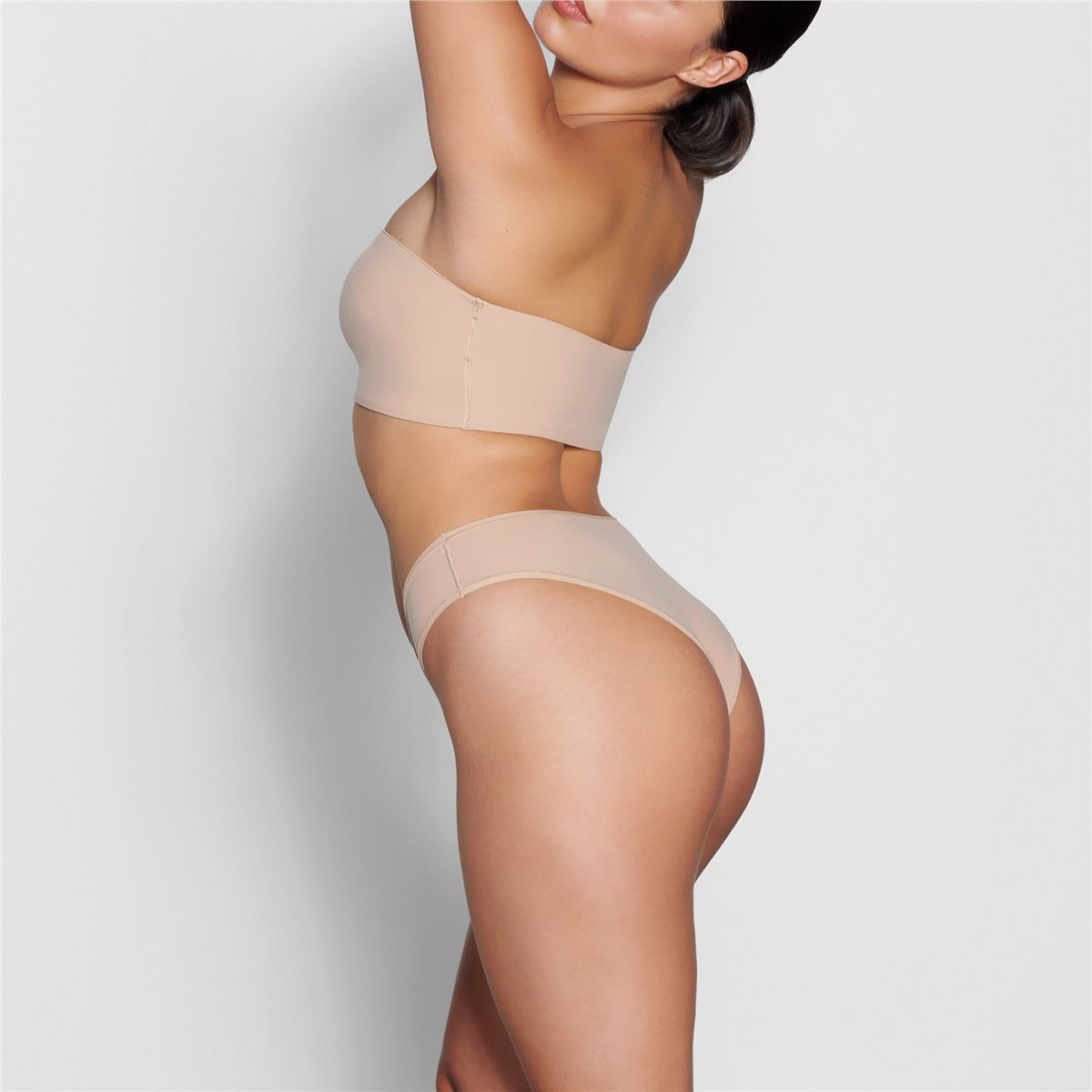 Fits Everybody Cheeky Brief-SKIMS-Verso