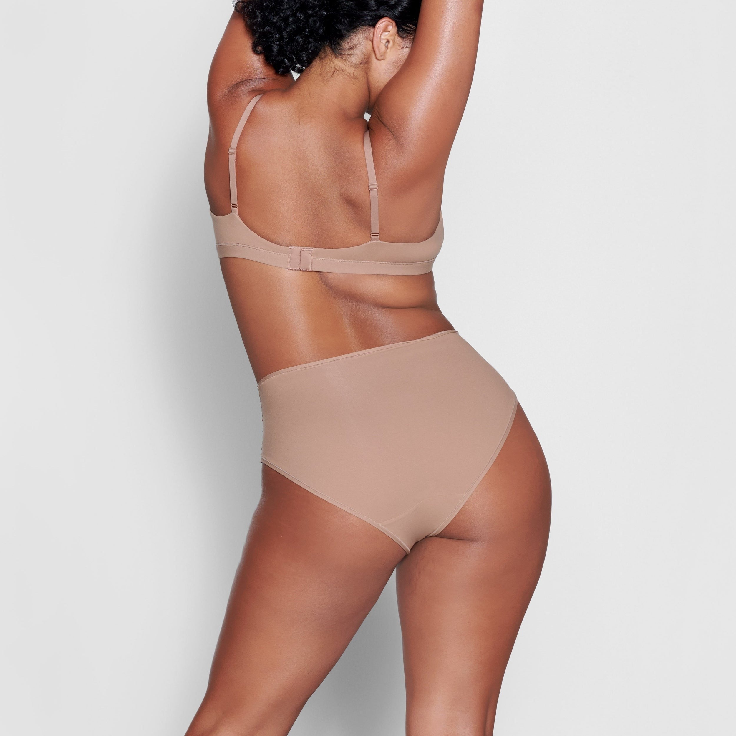 Fits Everybody Crossover Bralette 2-Pack-SKIMS-Verso