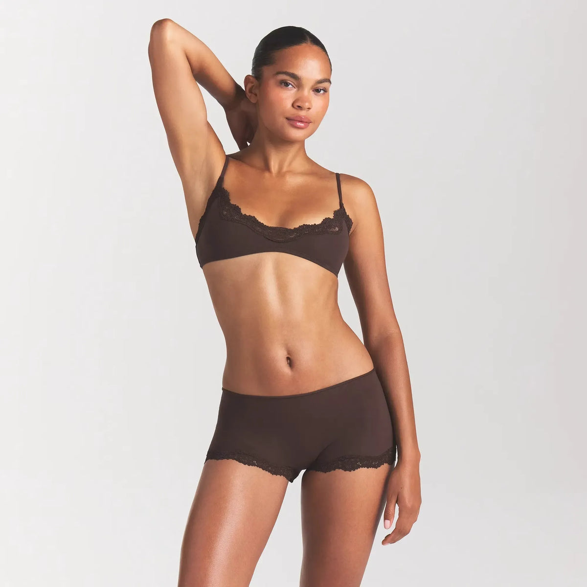 Fits everybody lace boy short-SKIMS-Verso
