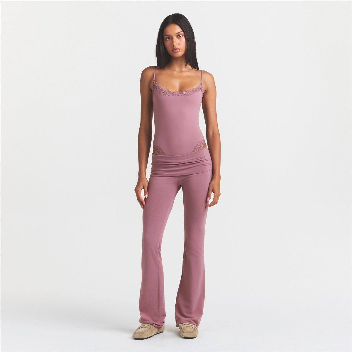 Fits everybody lace cami bodysuit-SKIMS-Verso
