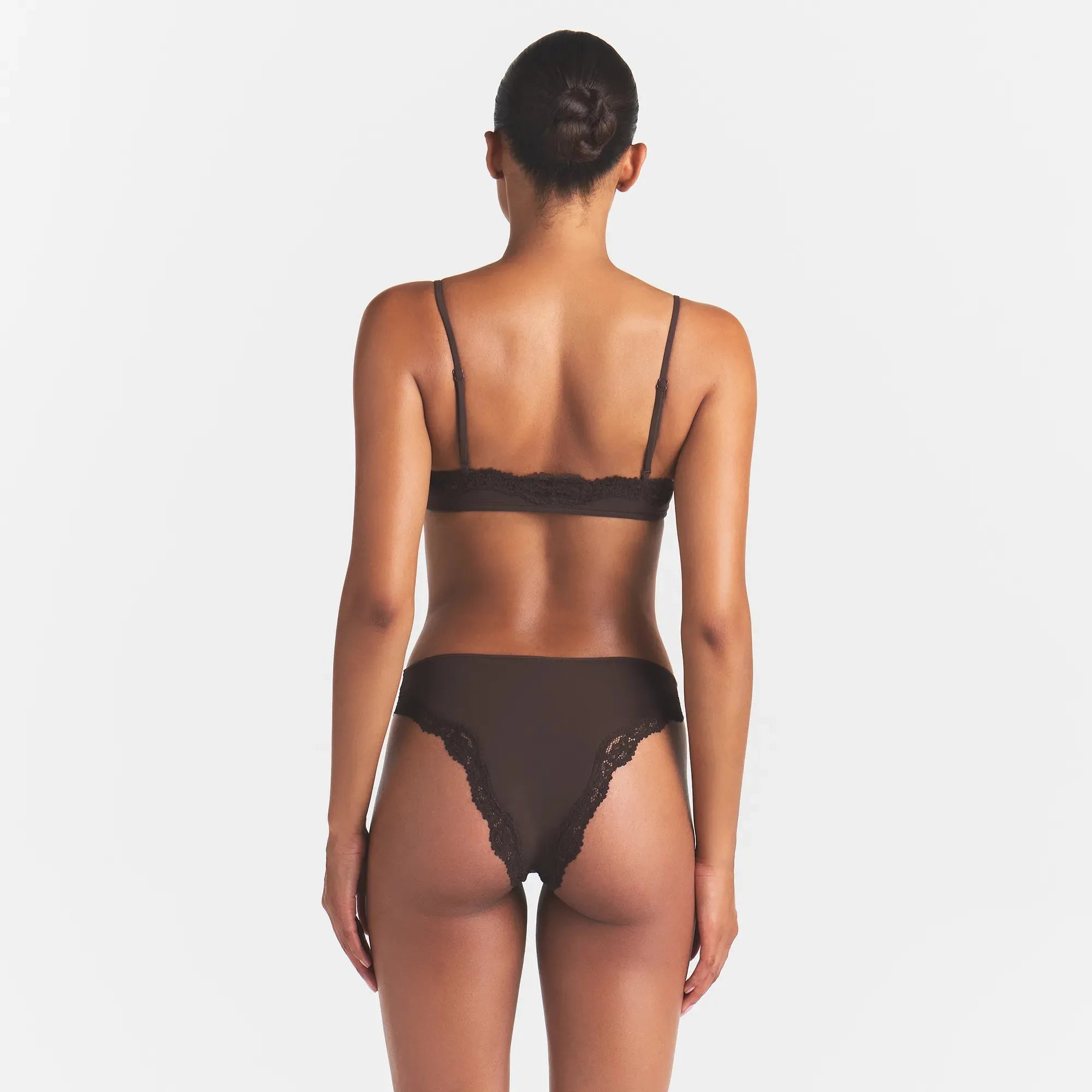 Fits Everybody Lace Scoop Bralette-SKIMS-Verso
