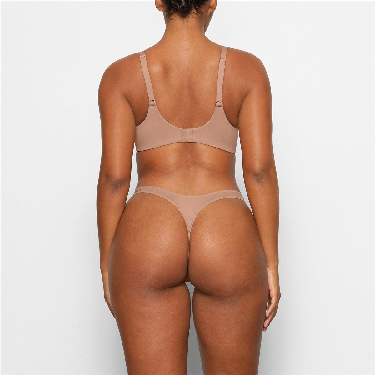 Fits Everybody Push-Up Demi Bra-SKIMS-Verso