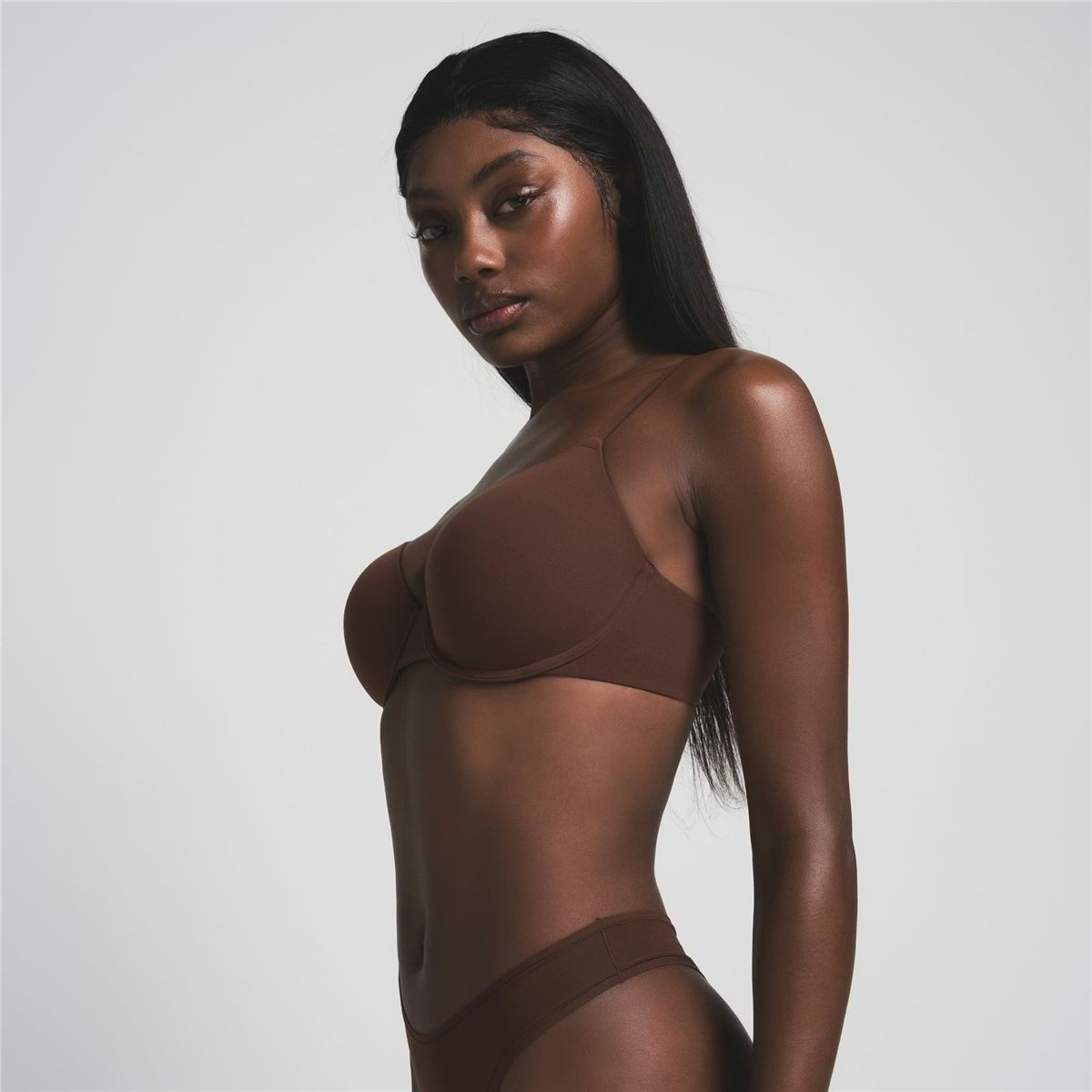 Fits Everybody T-Shirt Bra-SKIMS-Verso