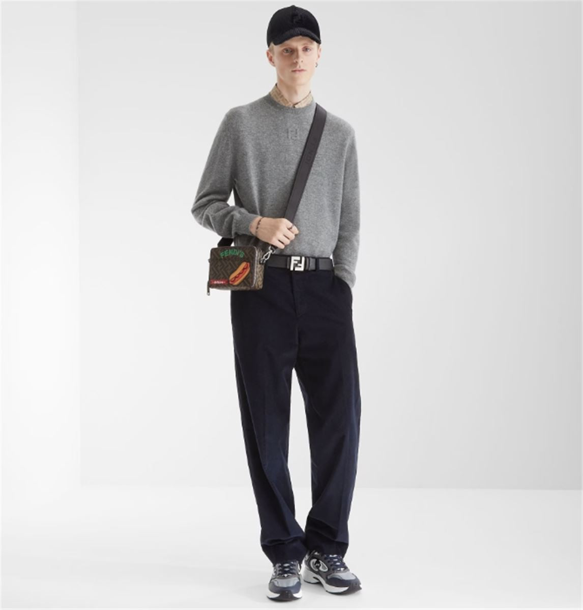 FORWARD SNEAKERS - FENDI - Verso