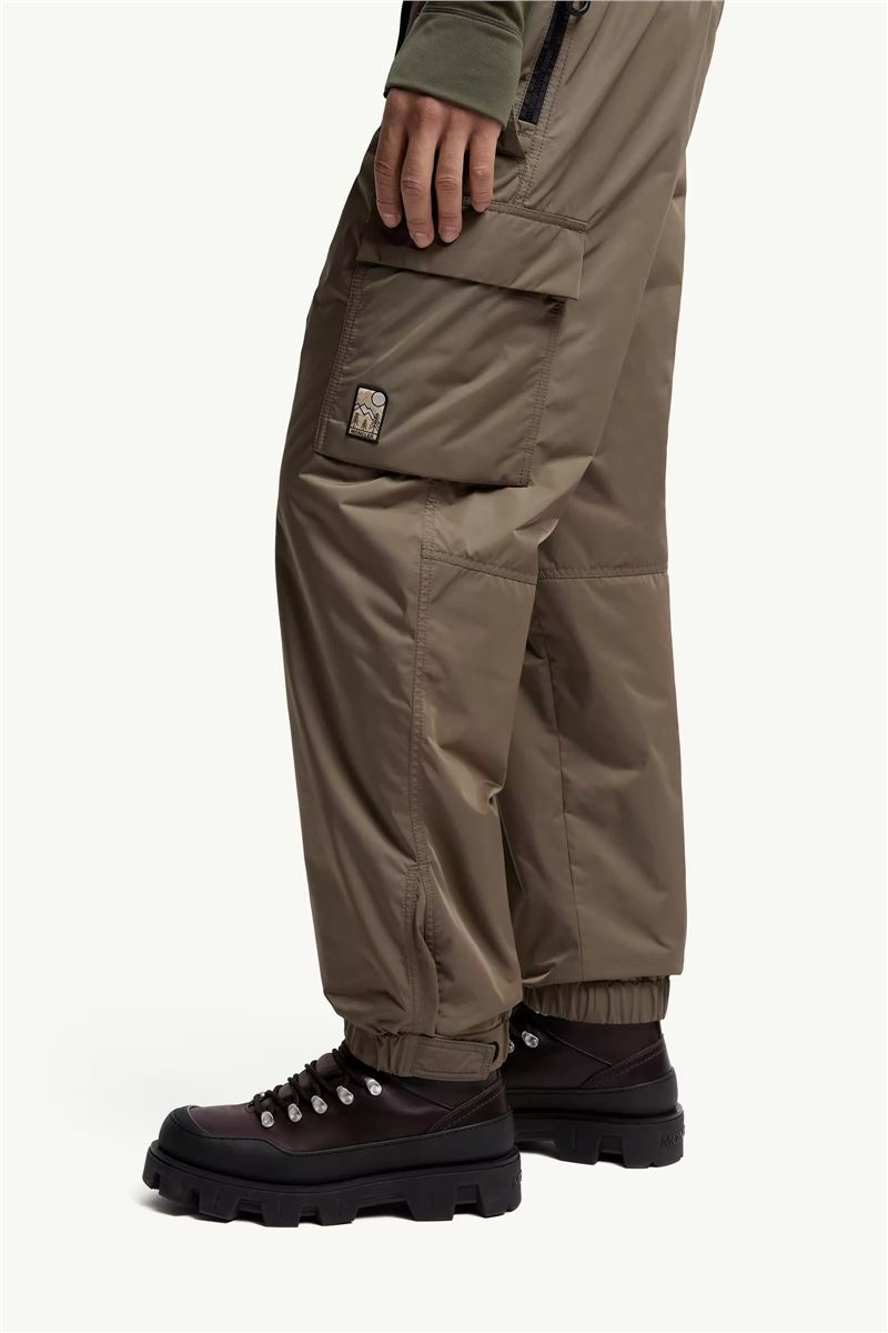 Gabardine cargo trousers-MONCLER-Verso