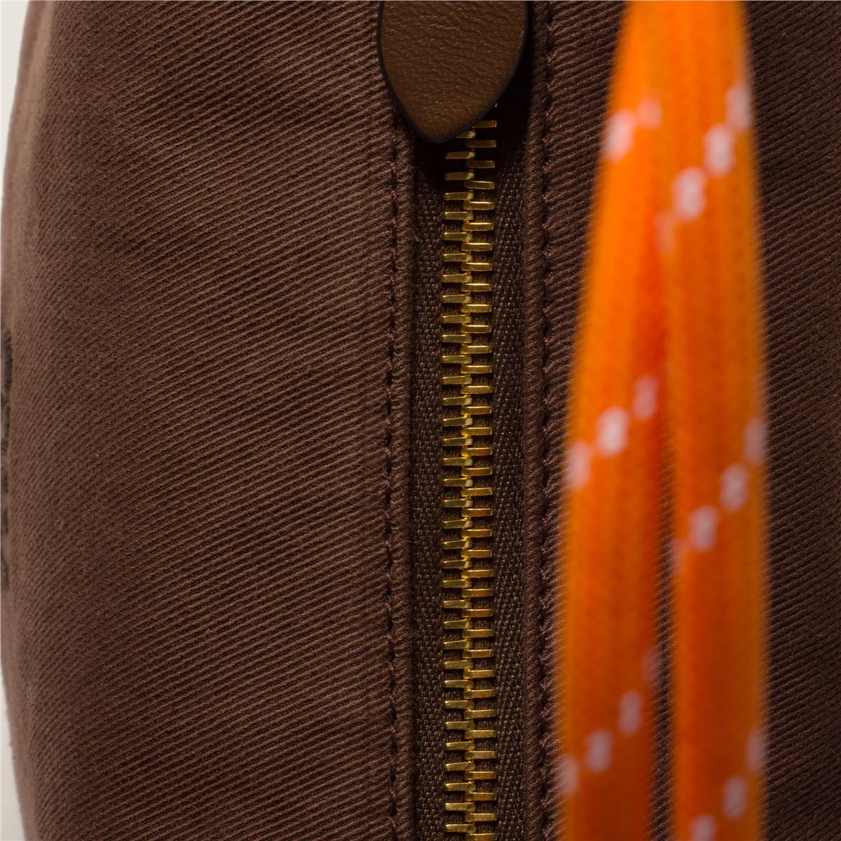 Gabardine pouch-MIU MIU-Verso
