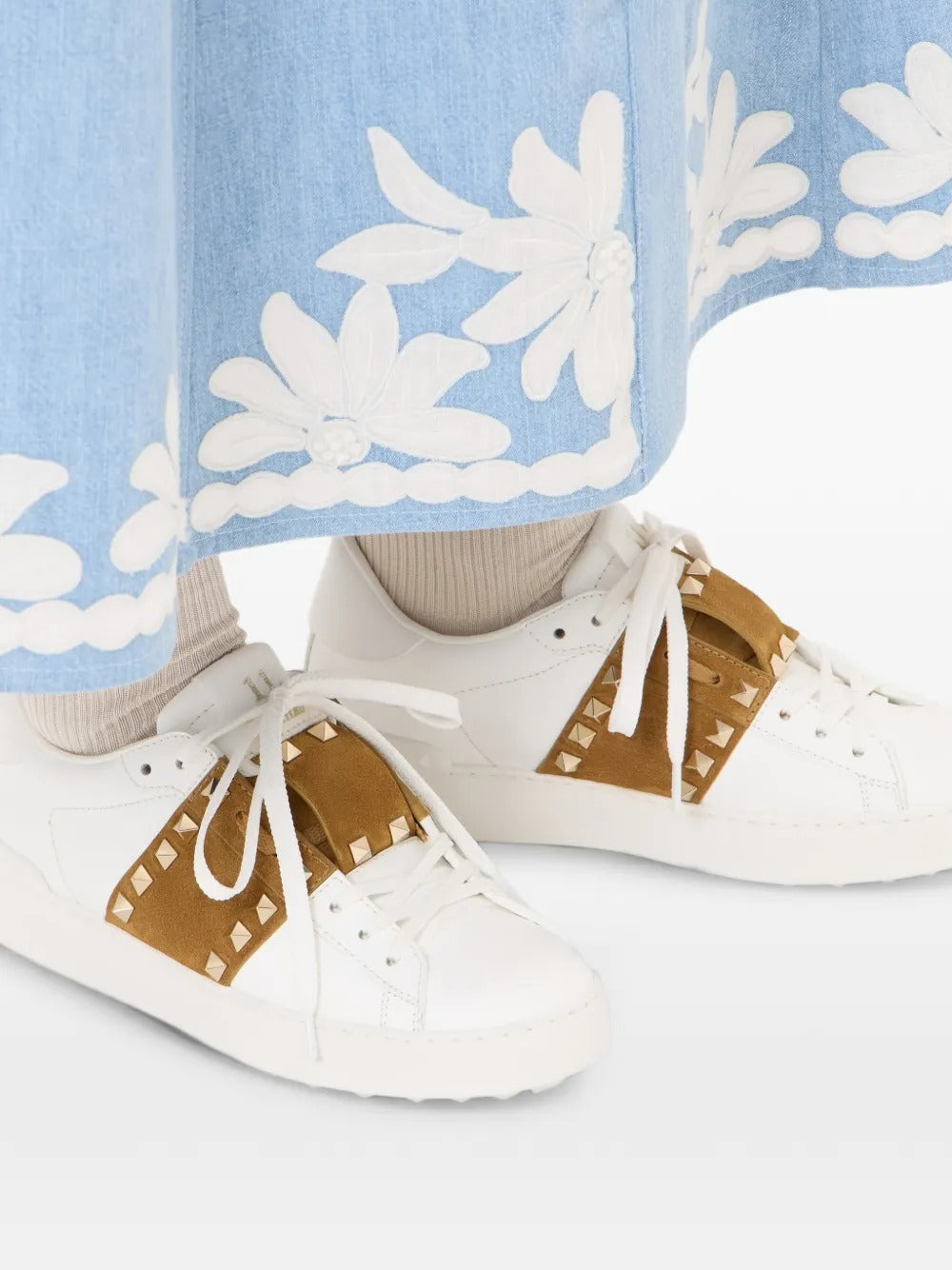 Garavani rockstud untitled sneakers in calfskin with split leather band-VALENTINO-Verso