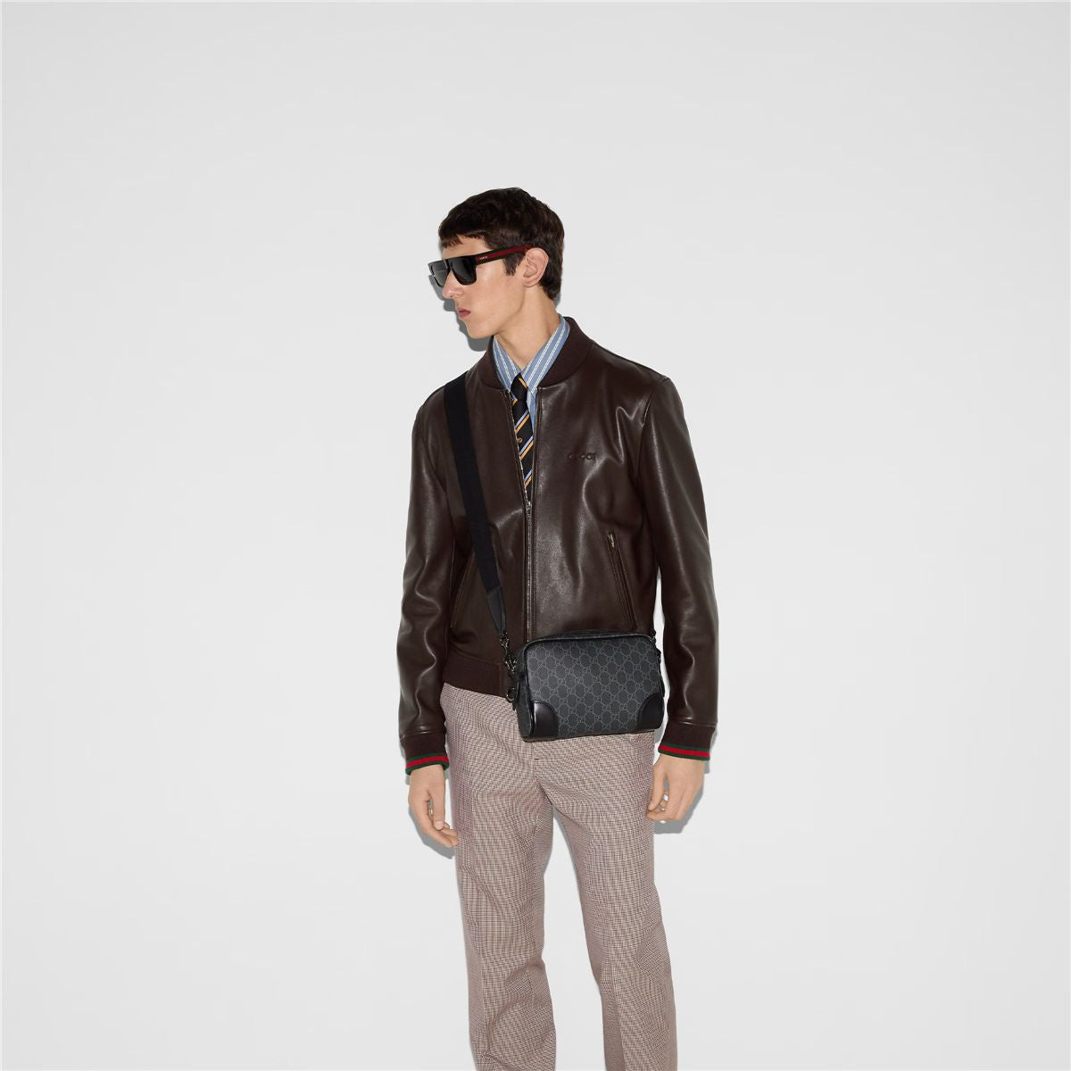 Gg emblem small crossbody bag-GUCCI-Verso