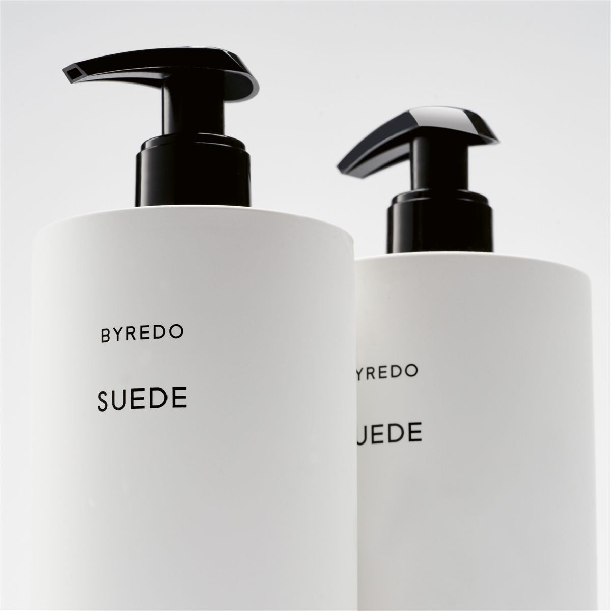 Hand lotion suede-BYREDO PARFUMS-Verso