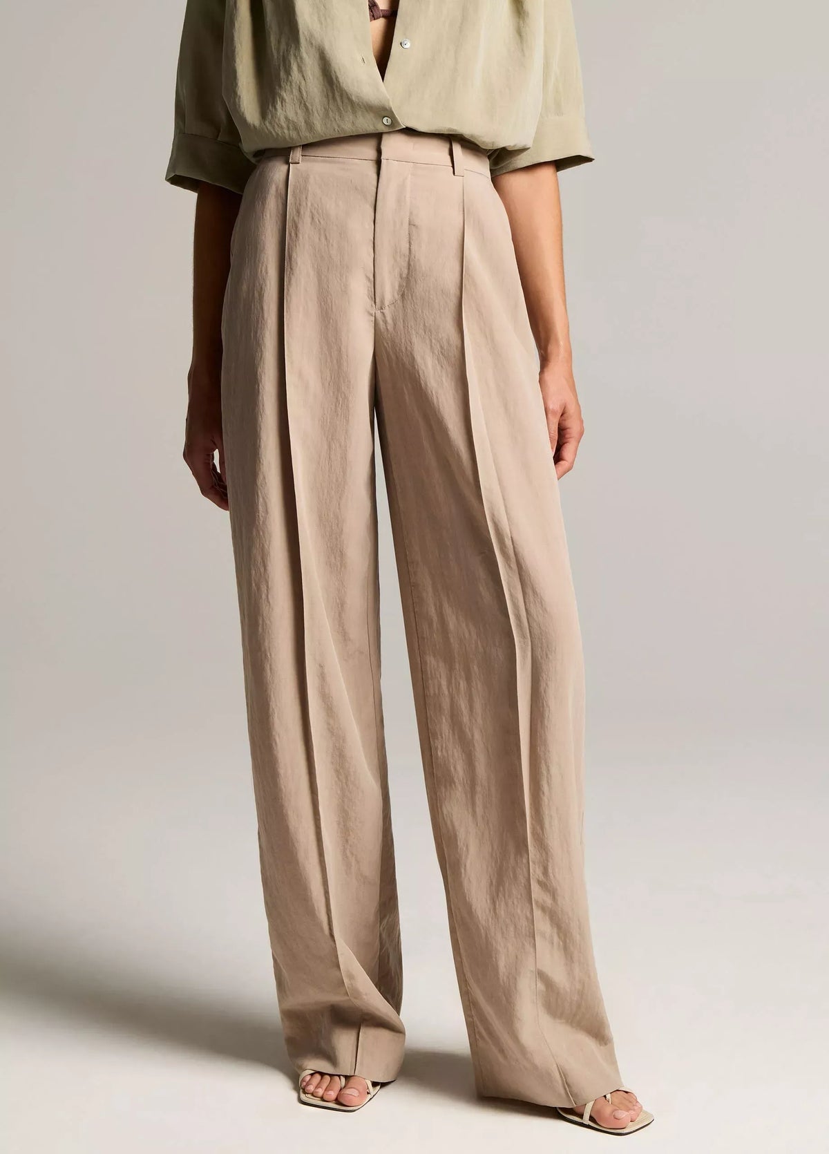 High-Rise Pleated Trouser-VINCE-Verso