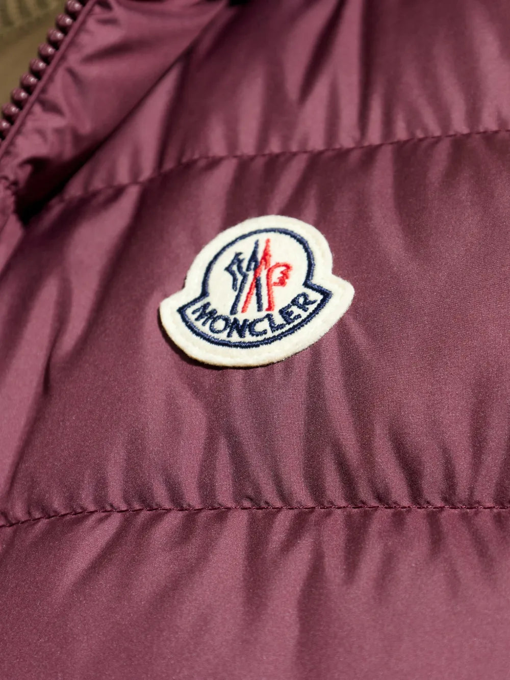 Hooded quilted gilet-MONCLER-Verso