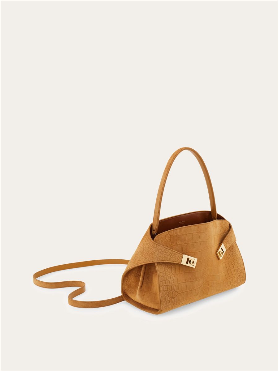 Hug Soft Shoulder Bag (M)-FERRAGAMO-Verso