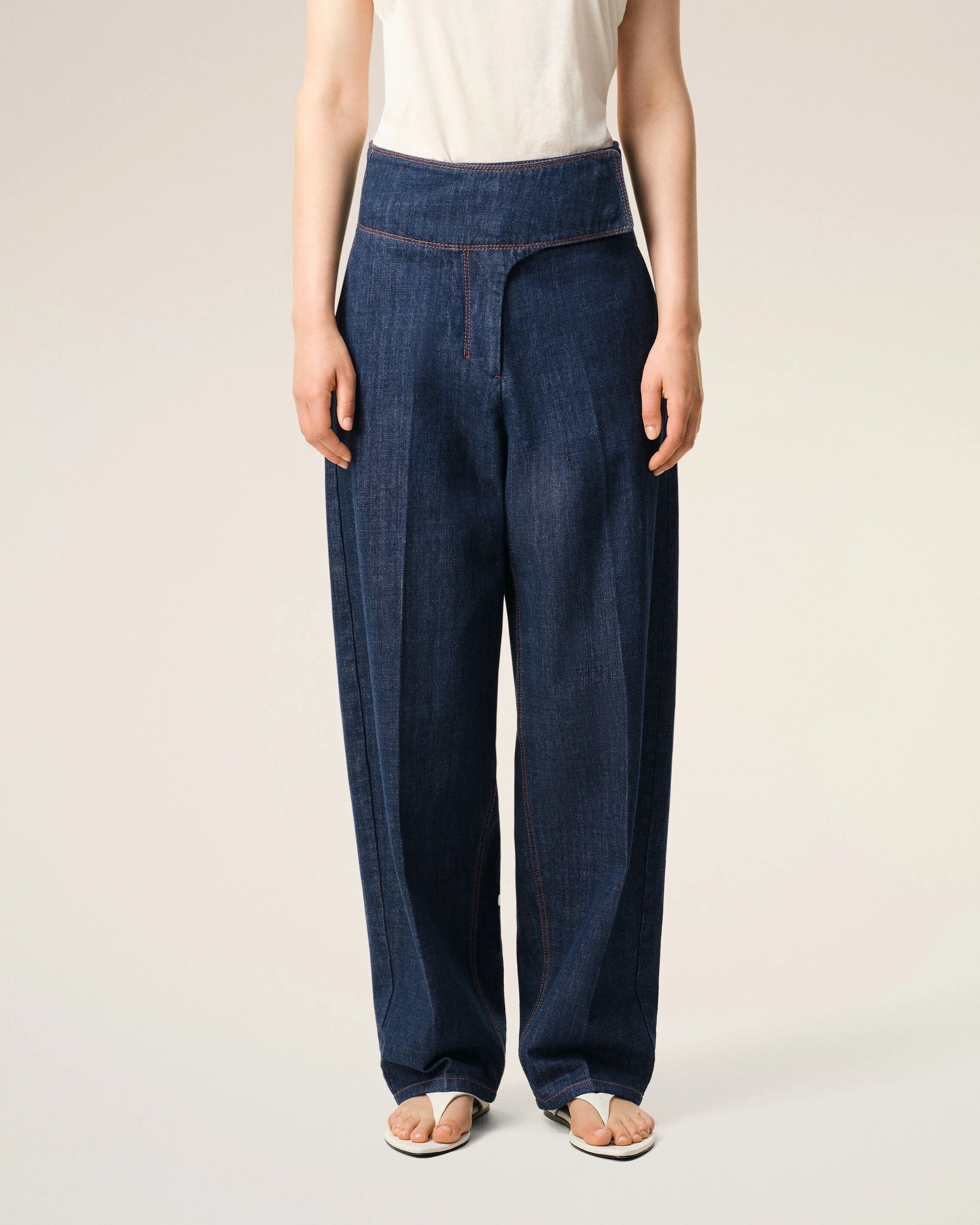 Blue Cotton Wrapped Belted Ballon Fit Jeans