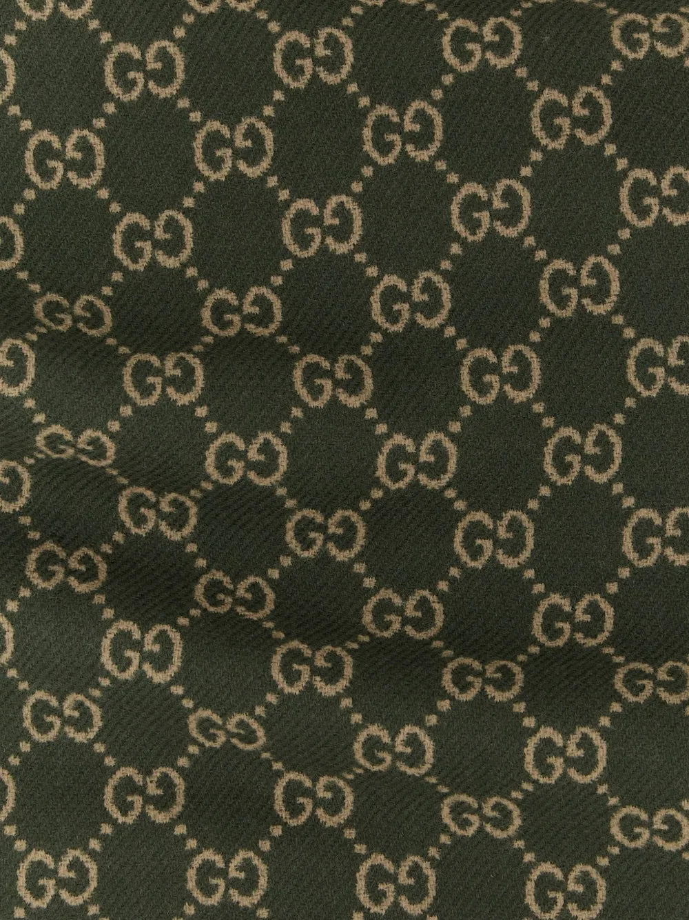 Jacquard fringed scarf