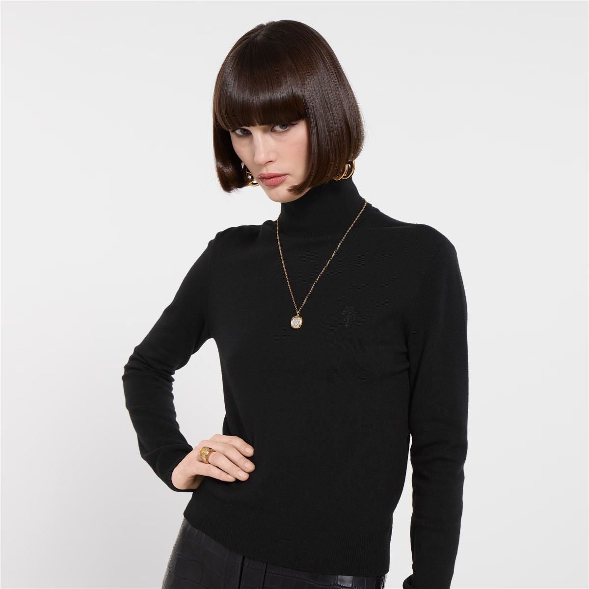 Knit wool turtleneck with embroidery-GUCCI-Verso