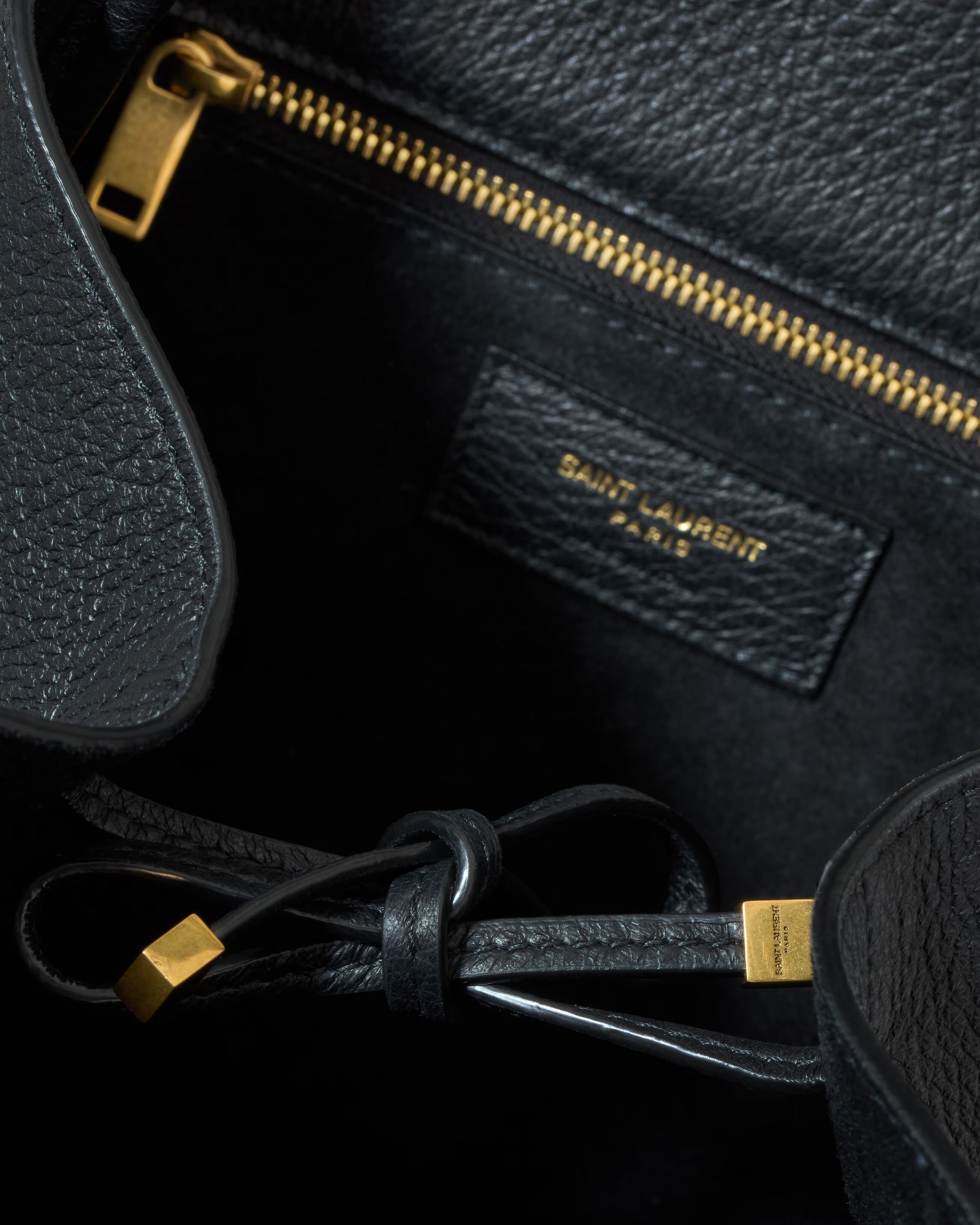 Le 5 à 7 small bea in grained leather-SAINT LAURENT-Verso