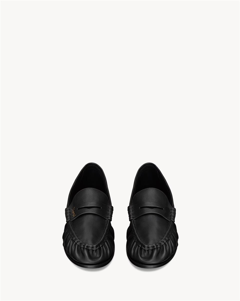 Le loafer supple in matte leather-SAINT LAURENT-Verso