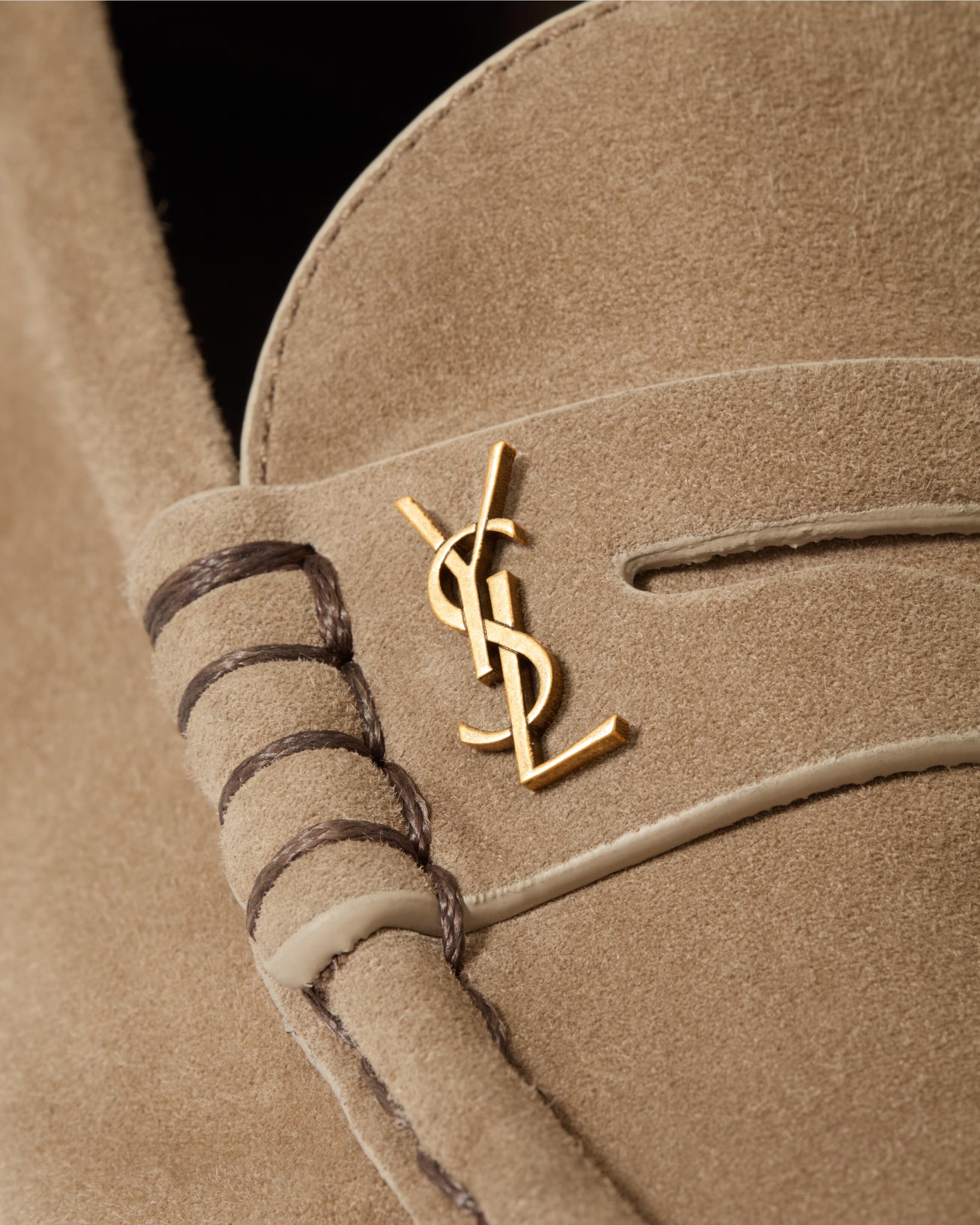 Le loafer supple in suede-SAINT LAURENT-Verso