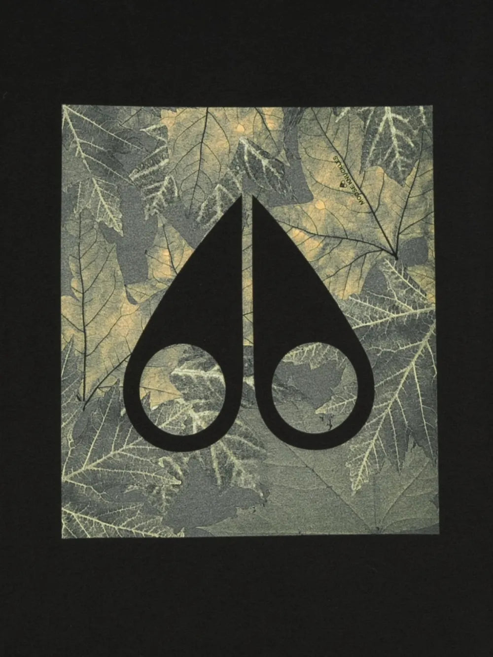 Leaf-print T-shirt-MOOSE KNUCKLES-Verso