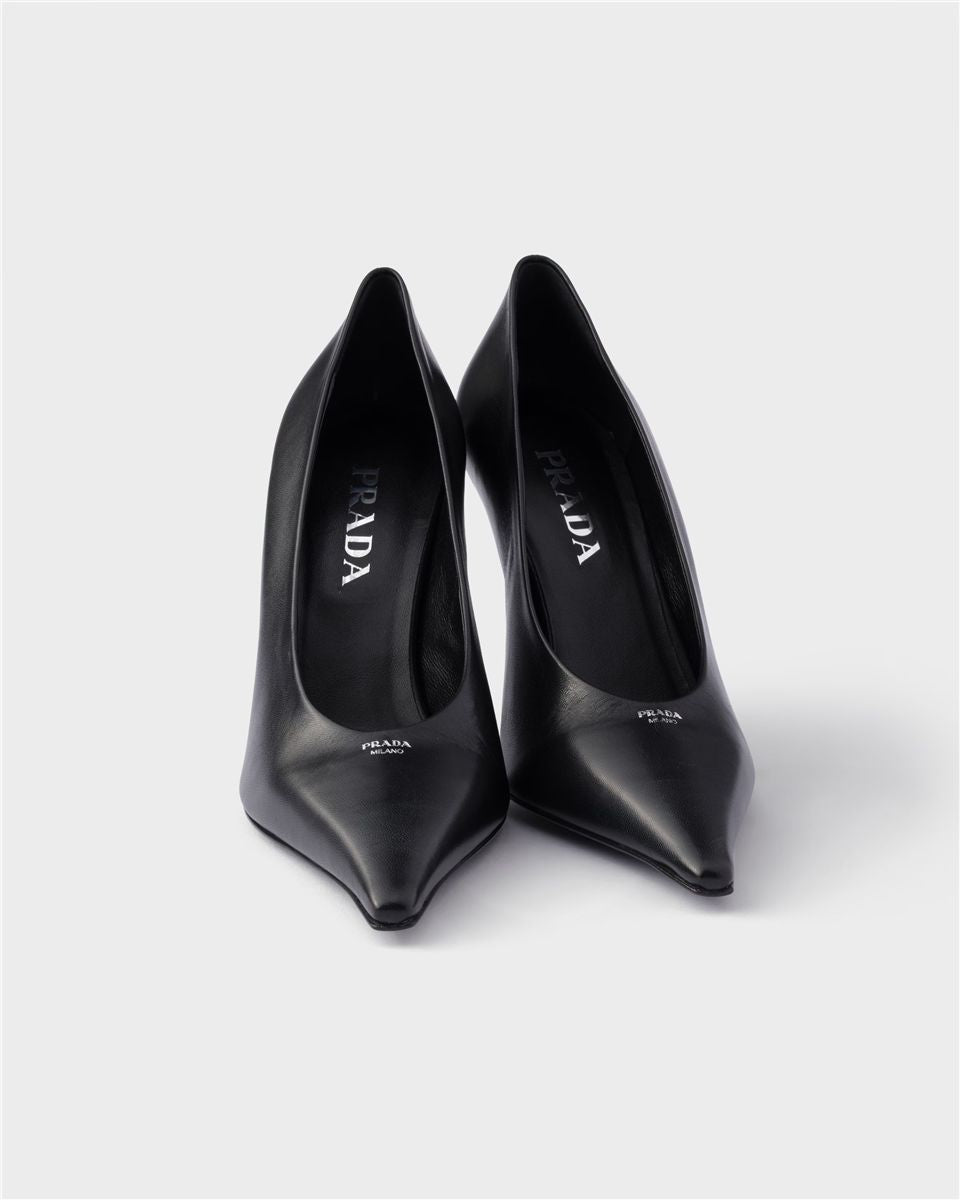 Leather pumps-PRADA-Verso