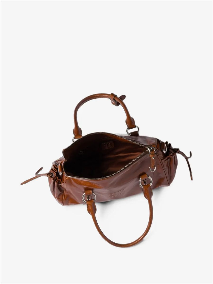 Logo-embossed leather tote bag-MIU MIU-Verso