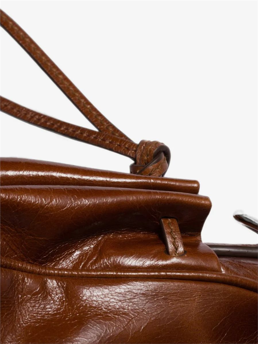 Logo-embossed leather tote bag-MIU MIU-Verso