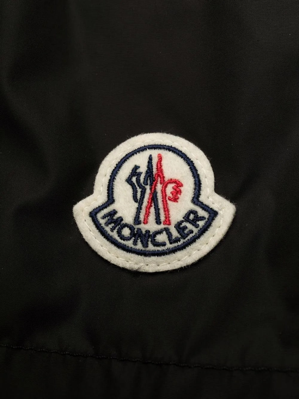 Logo-patch swimming shorts-MONCLER-Verso