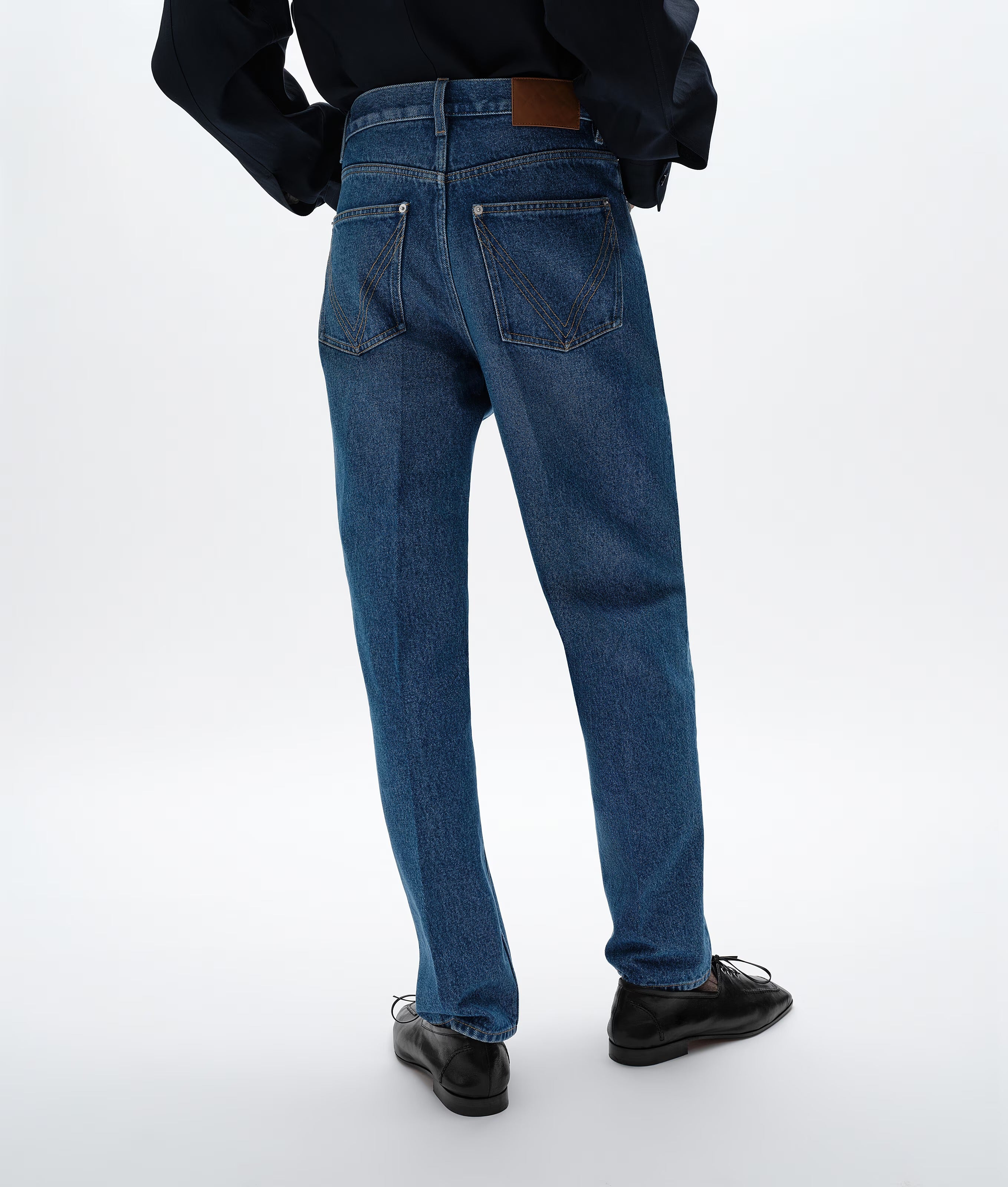 Medium indigo wide leg jeans-BOTTEGA VENETA-Verso