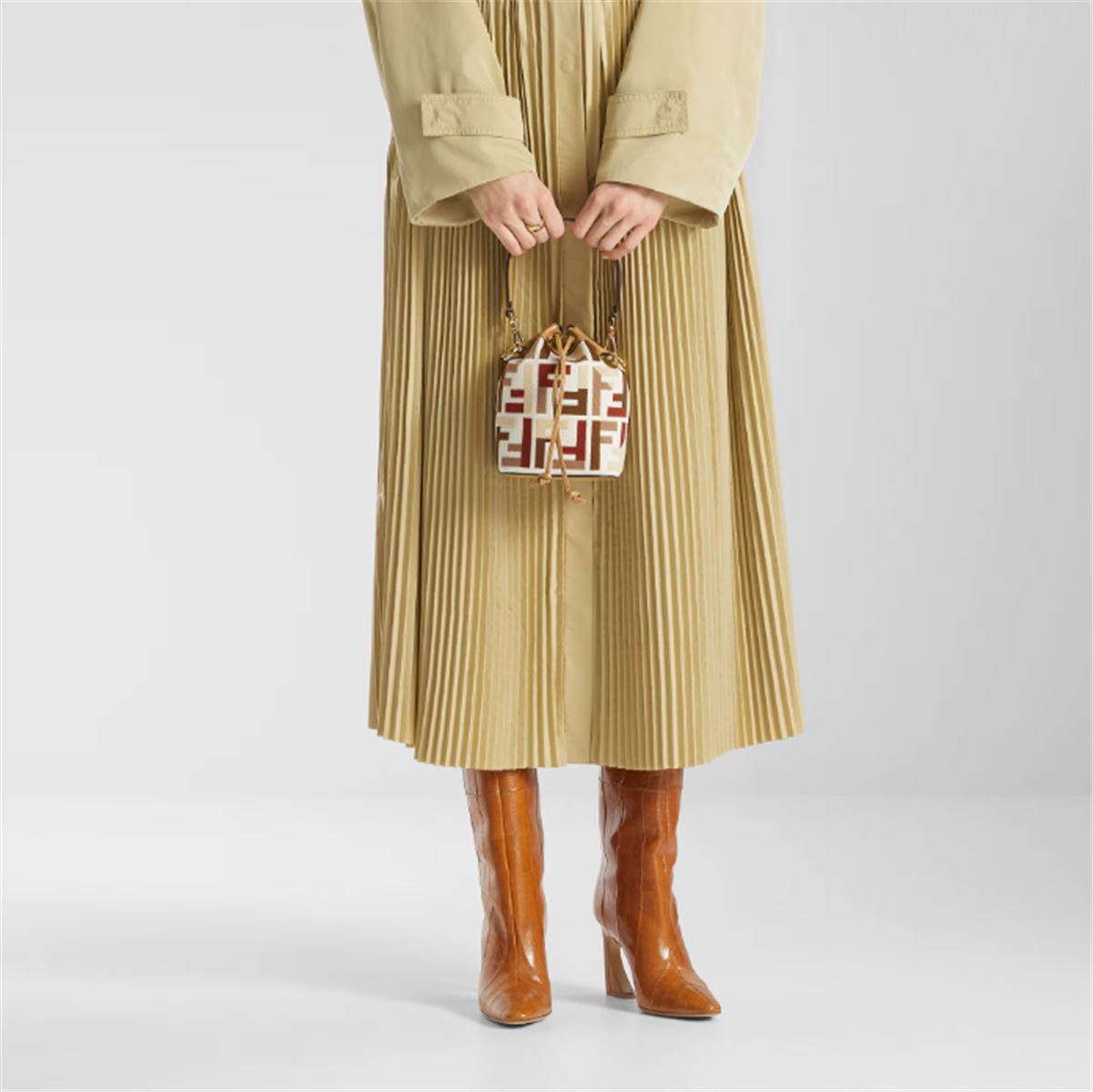 mon tresor-FENDI-Verso