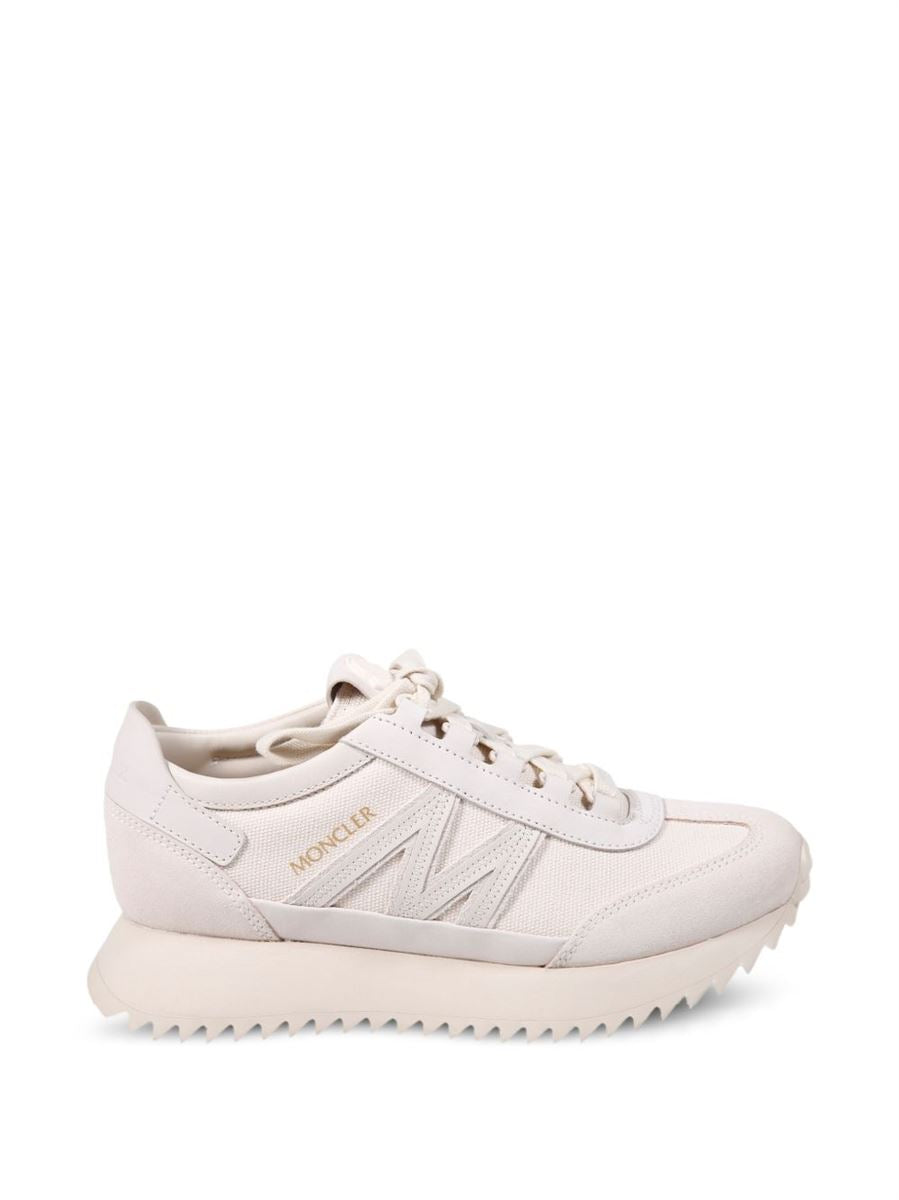 Pacey2 embossed-logo low-top sneakers-MONCLER-Verso