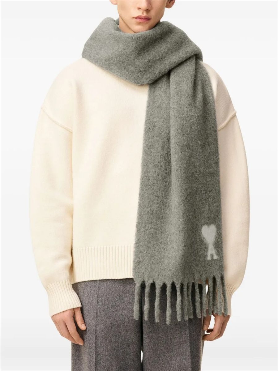 Paris off ami de coeur scarf-AMI-Verso