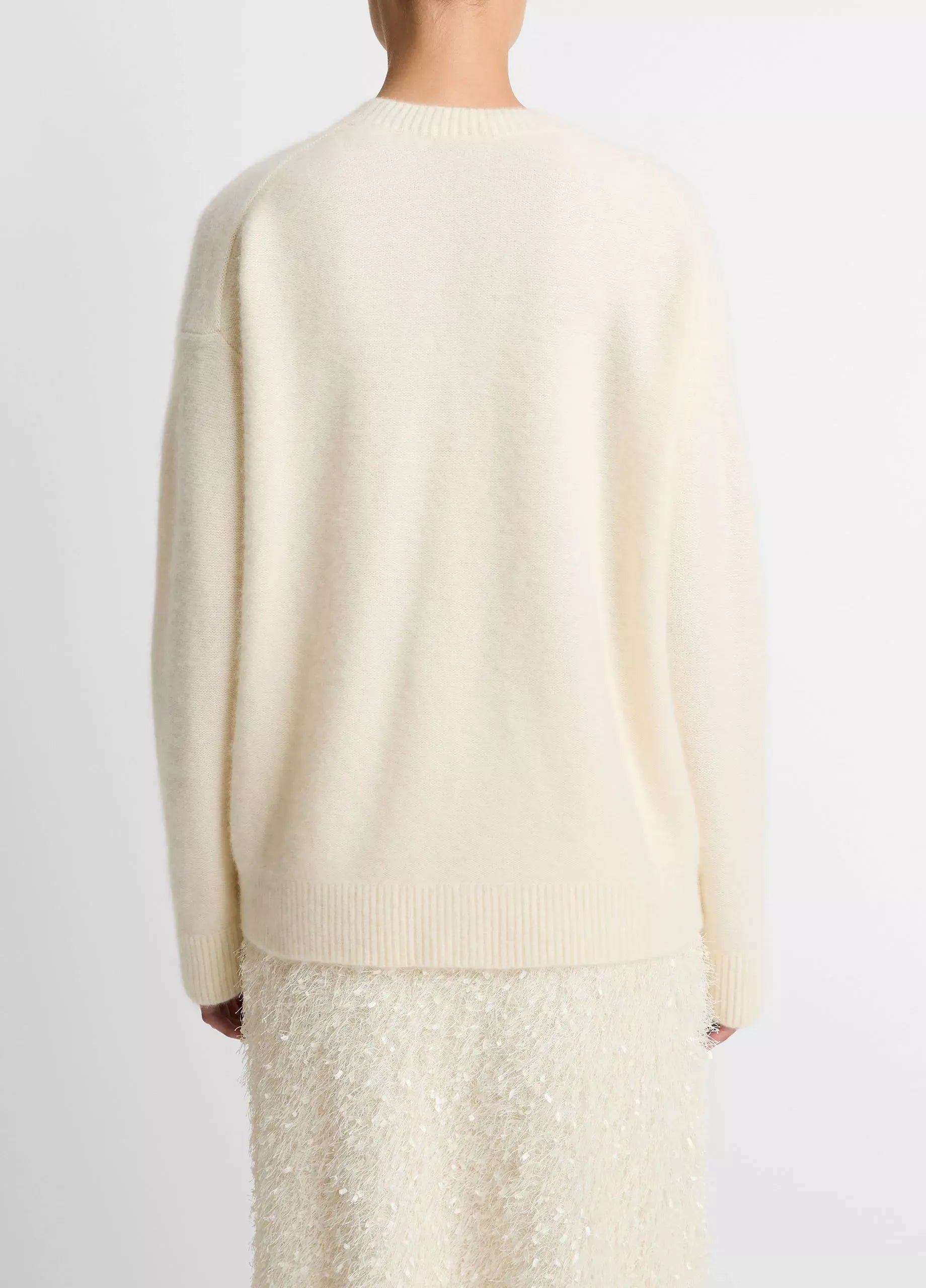 Plush cashmere crew neck sweater-VINCE-Verso